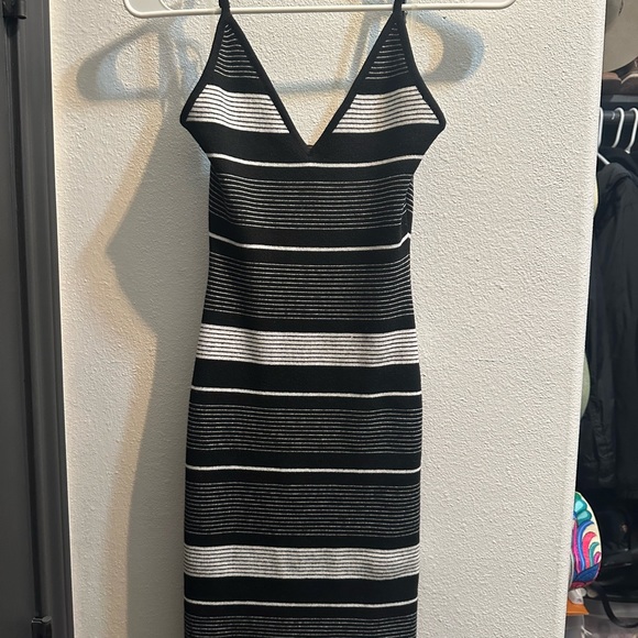 Guess Black and White Striped Midi Sweater Dress - Picture 2 of 3